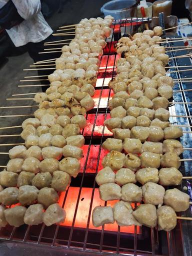 BAKSO BAKAR TUNAS BARU