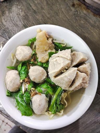 BAKSO BAKAR TUNAS BARU