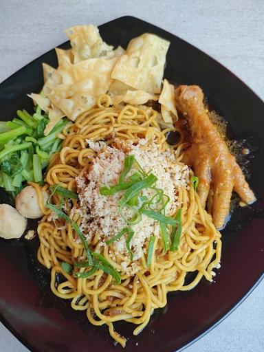 MIE NAGA PALEMBANG