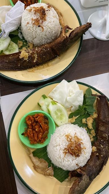 NASI BAKAR PAKJO