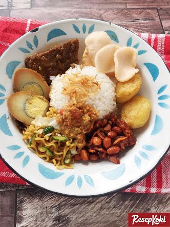 NASI UDUK MAK INNIK