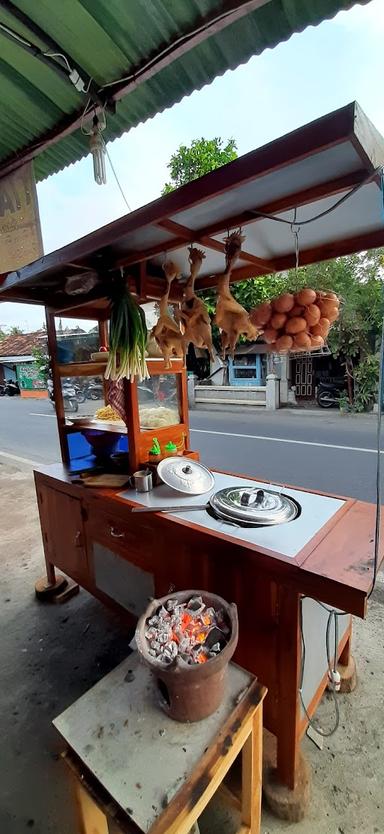 NASI GORENG & BAKMI JAWA MAS WAHYU