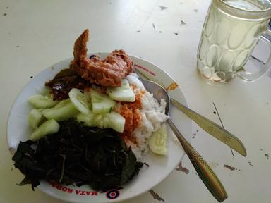 RUMAH MAKAN PADANG SENDOWO IMOGIRI