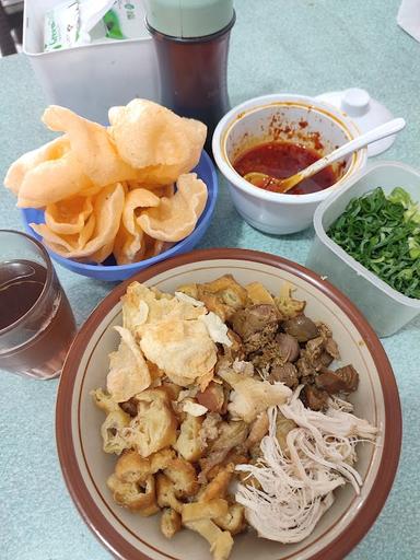 BUBUR AYAM PASUNDAN MARTADINATA