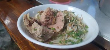 MIE BAKSO URAT MANG KOPEAH