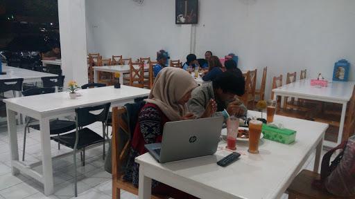 KEDAI SINDUK RADJA