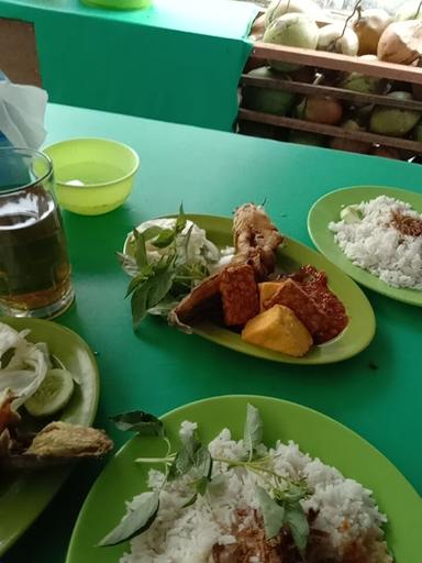 WARUNG PECEL LELE LAMONGAN MAS SUGENG