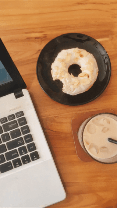 HANGOUT COFFEE & DONUTS