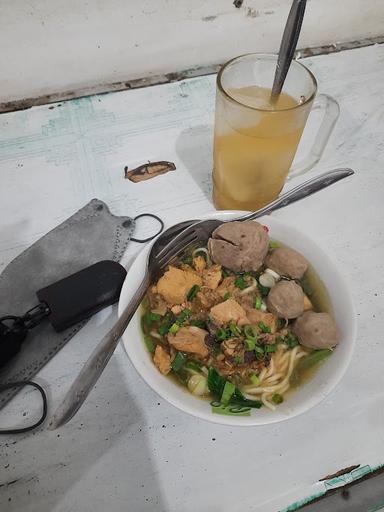 BAKSO& MIE AYAM PAK SUL