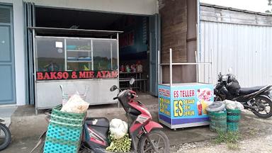 BAKSO & MIE AYAM THOLE