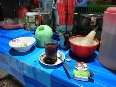 WARUNG MAKAN IBU UMBAR