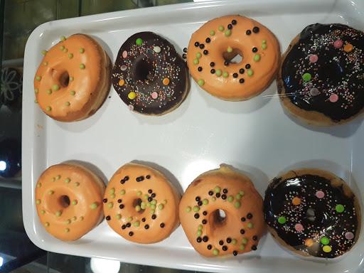 DONAT MADU CIHANJUANG JALAKSANA