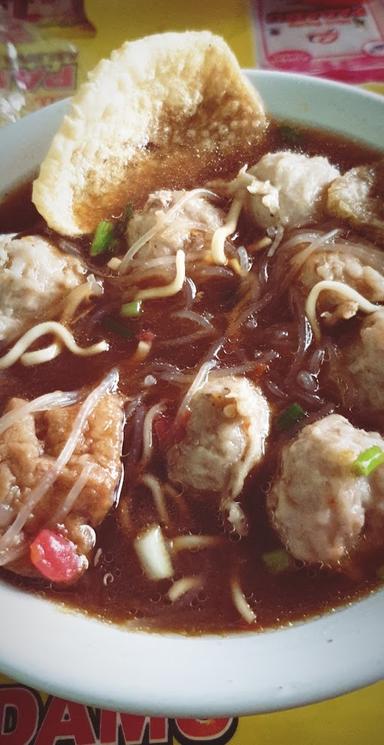 BAKSO SOLO GOYANG LIDAH