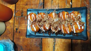 TAKOHERO TAKOYAKI - SURABAYA