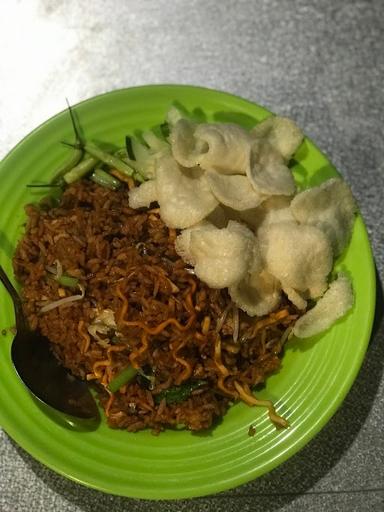 YA-ZA NASI GORENG PINGGIR KALI