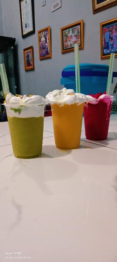 CENDOL DURIAN, JUICE CREAMY DAN FROZEN FOOD RADEN'S DRINK