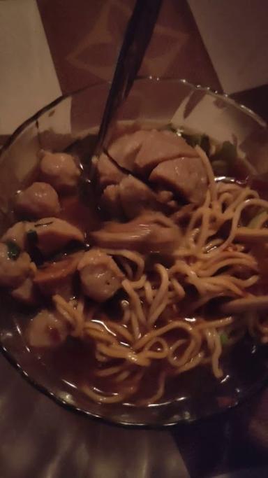 MIE AYAM BAKSO PAKDE