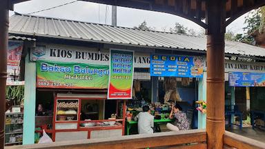 WARUNG MIE AYAM BAKSO BANARAN