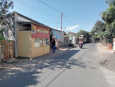 MIE AYAM BU ANI'K