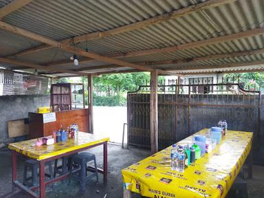 RAJA MIE AYAM DAN BAKSO PUTRA KUNINGAN