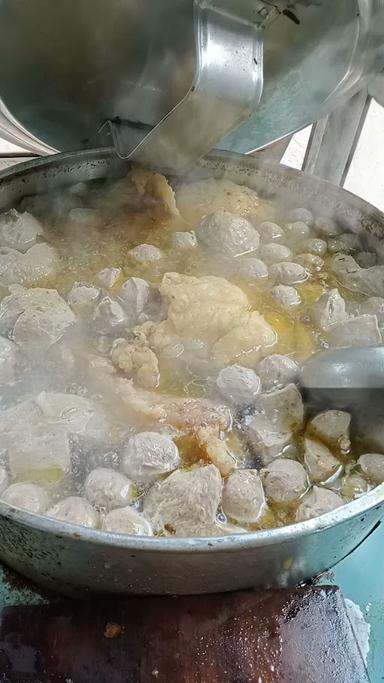 BAKSO MAS AMAD