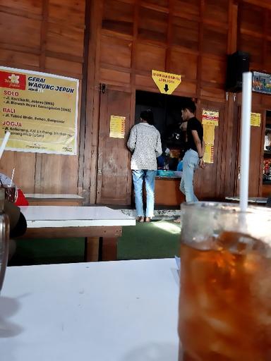 WARUNG JEPUN UNS