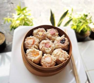 RADJA DIMSUM, CIKONENG