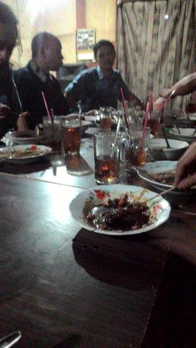 SATE KAMBING PAK GOMBLOH