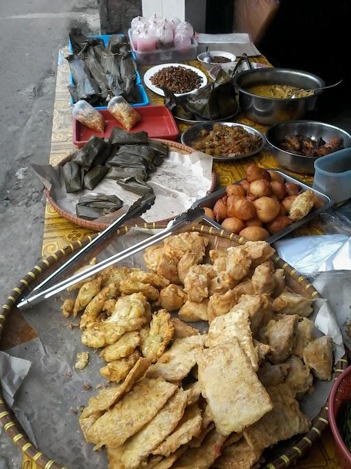 WARUNG NASI KHAS SUNDA