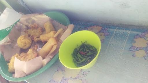 WARUNG NASI & KOPI PAK KUAT