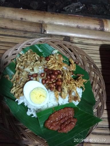 WARUNG NASI D'DJENGGO