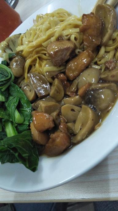 MIE JAMUR VILANI