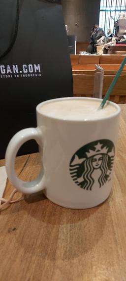 Photo's Starbucks Jatiasih