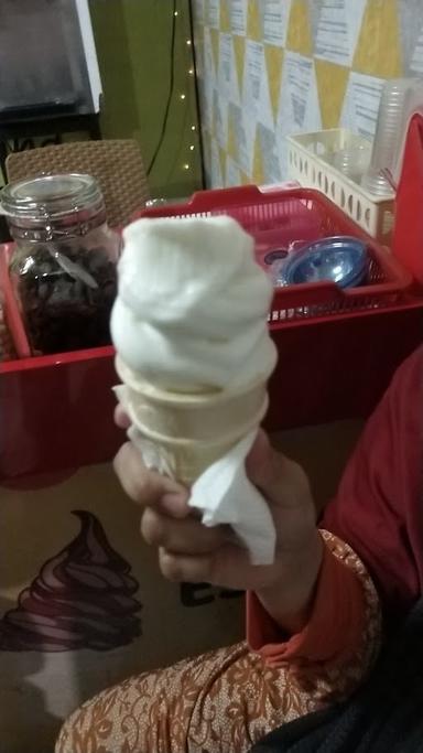 INI ESKRIM