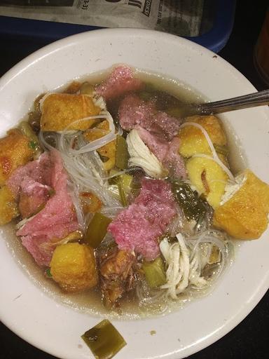 LONTONG SAYUR PADANG MINANG MAIMBAU