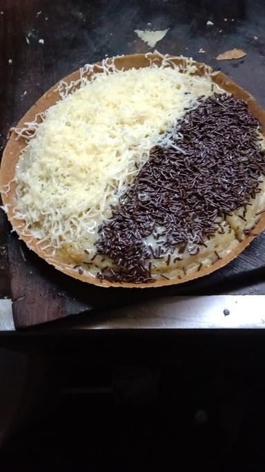 MARTABAK TEGAL MAS NANDO