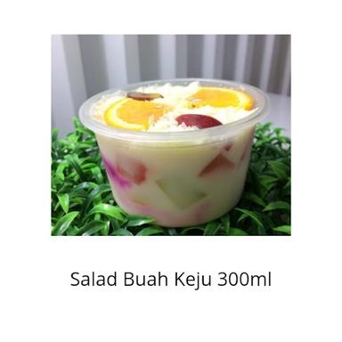 SALAD BUAH AZZURA