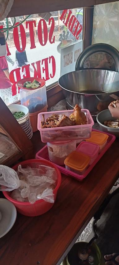 SOTO AYAM CEKER DAN SOTO BABAT MBA YUL