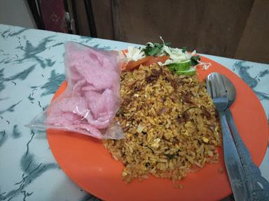 TIGA SAUDARA NASI GORENG PADANG