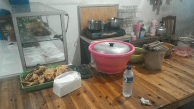 WARUNG NASI UDUK JEMBRENG ANUGERAH