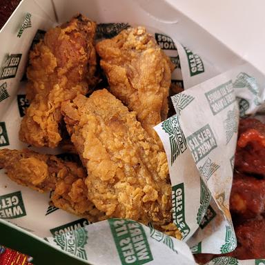 WINGSTOP JATI ASIH