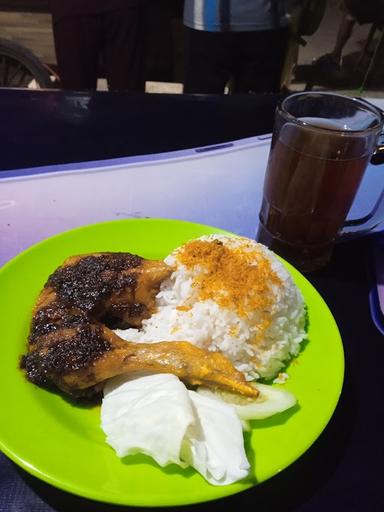 AYAM/BEBEK KHAS MADURA