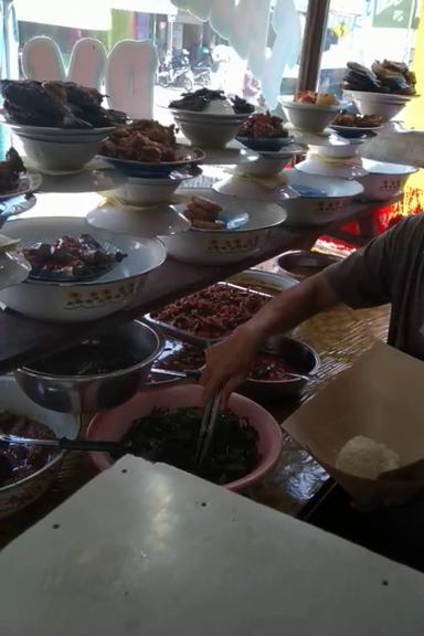 RUMAH MAKAN PADANG SARI BUNDO