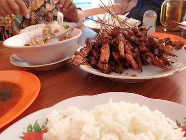 SATE AYAM PAK DUL