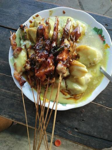 SATE AYAM PAK SAGYAD