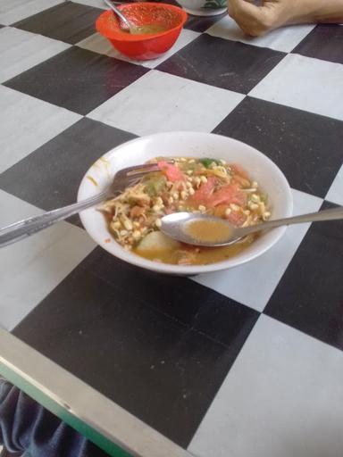 SOTO LIK YATI