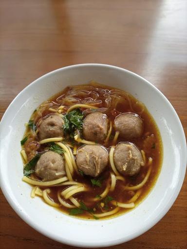 WARUNG BAKSO BUDAN