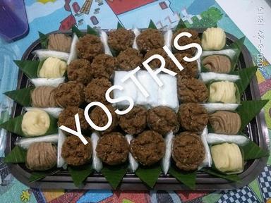 KUE MANGKOK GULA AREN YOSTRIS (YOSEP)