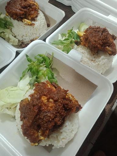 AYAM BAKAR BIDARA