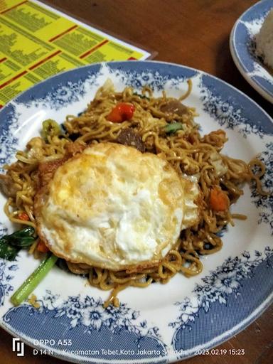 BAKMI HOLLY GUDANG PELURU